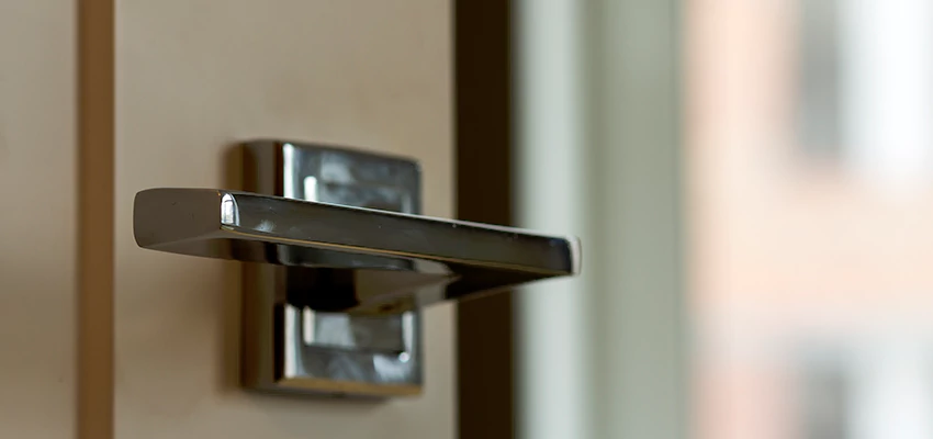 Door Lever Knob Repair in Benicia, California